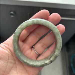 Burmese Jadeite Jade Bangle